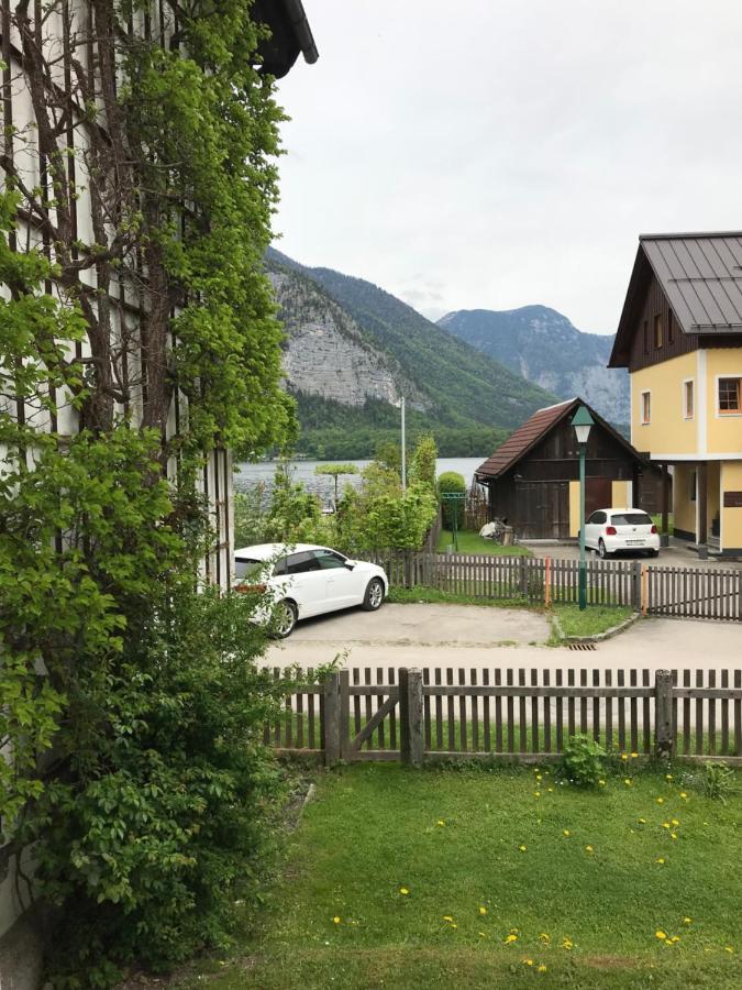 Glueck Am See - Apartment Mit Seezugang Hallstatt Exterior foto